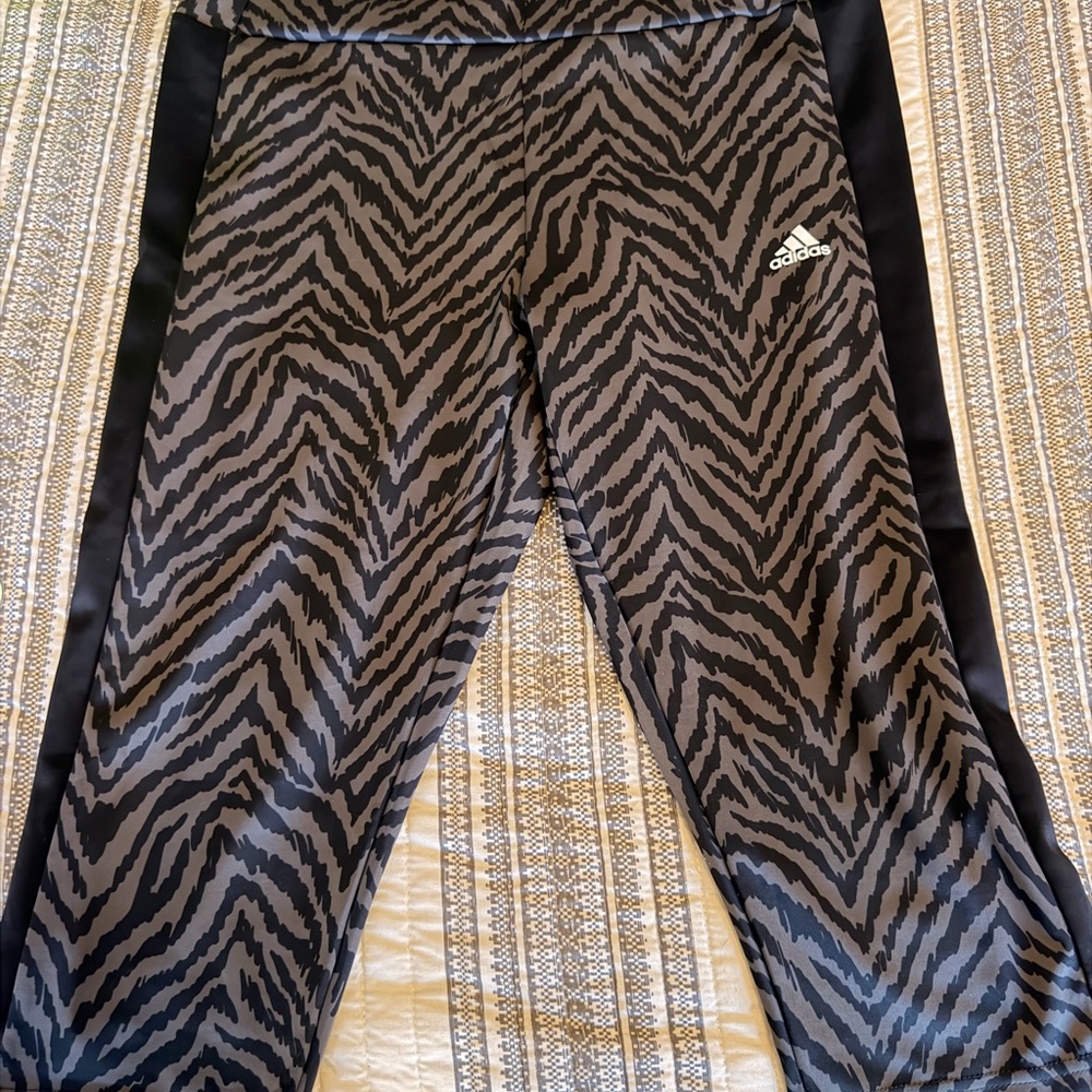 adidas women’s Zebra-Print Leggings in Black and gray
